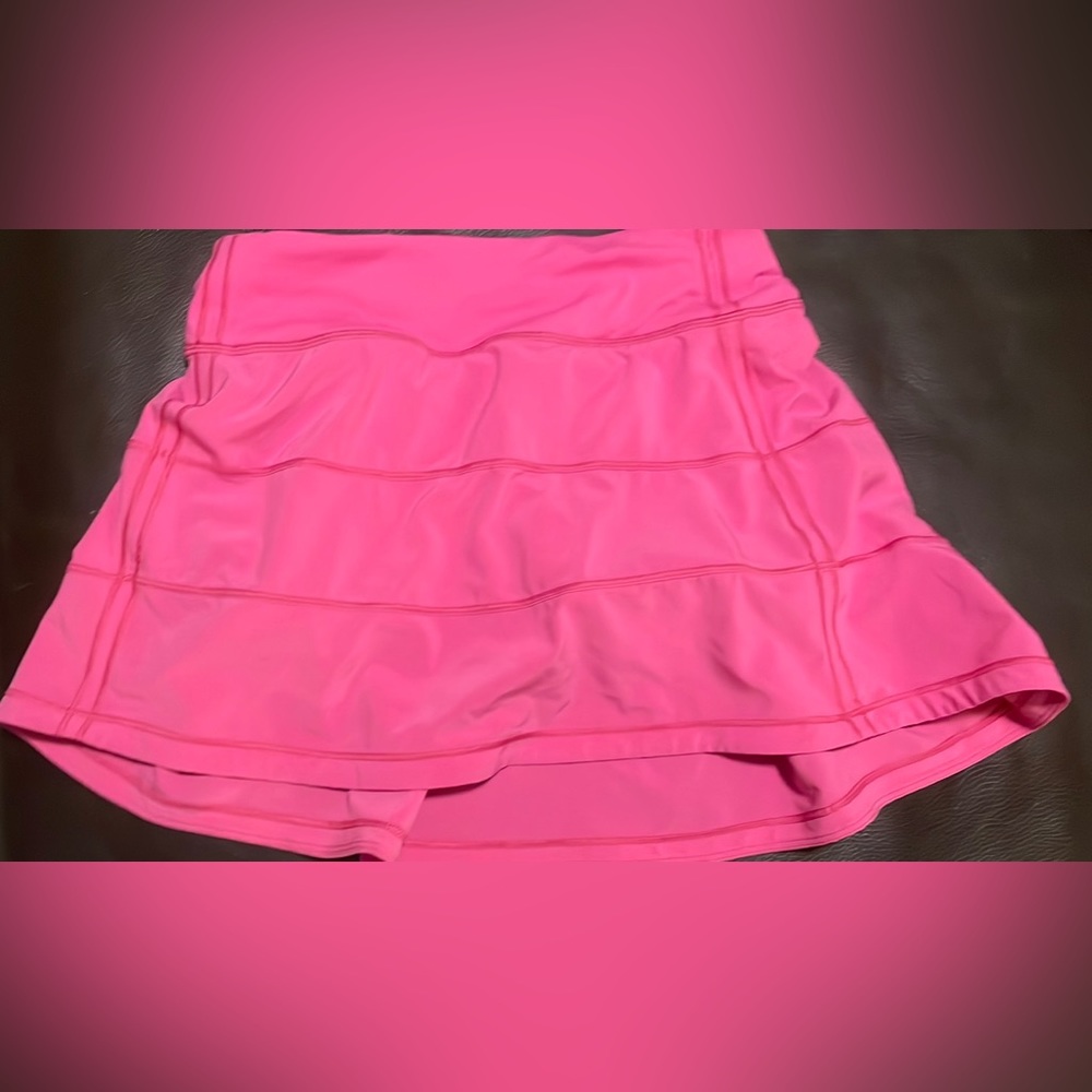 Lululemon Pace Rival Mid Rise Skirt Sonic Pink size 2